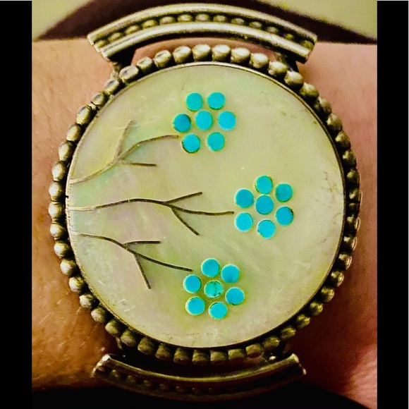 2XHP💕Vintage Zuni MOP Turquoise Sterling Bracelet - Picture 4 of 11